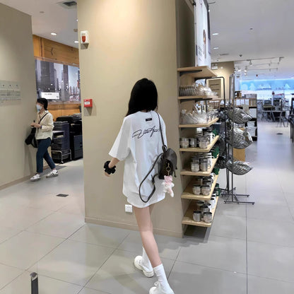 Short Sleeved Women's Summer Design With A Niche And Loose Fit